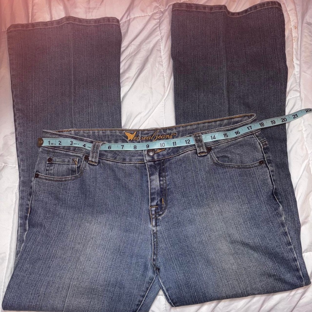 Vintage Wet Seal Y2K low rise flare jeans